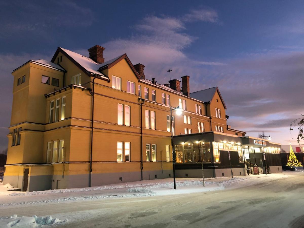 Orsa Jaernvaegshotell Exterior photo